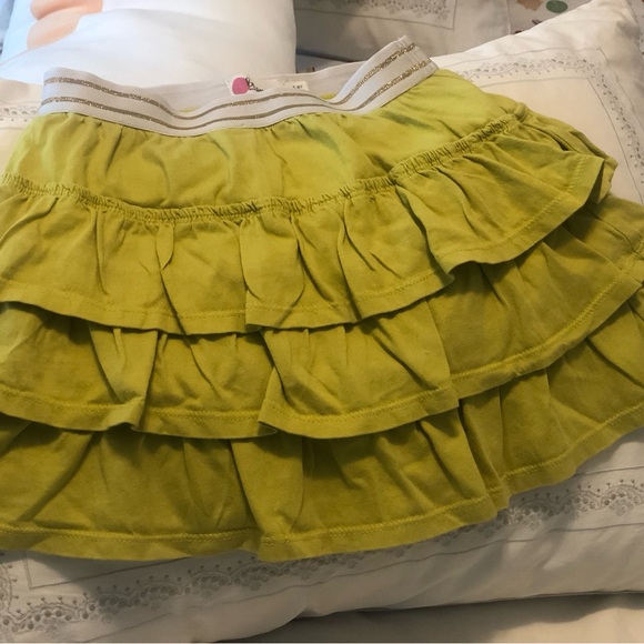 Mini Boden ruffle skort - Picture 2 of 3